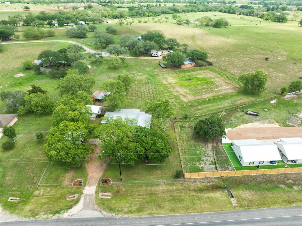 1001 Us Highway 77, Hallettsville, Texas image 30