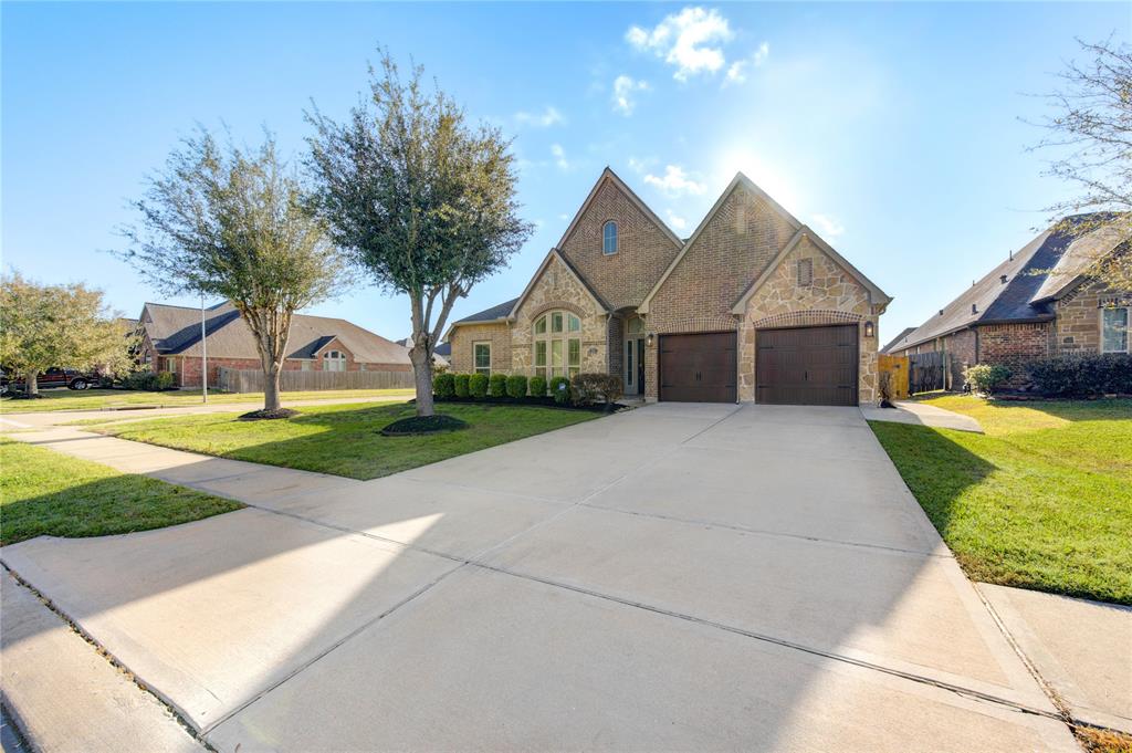 1810 Callaway Cove Court, Rosenberg, Texas image 3