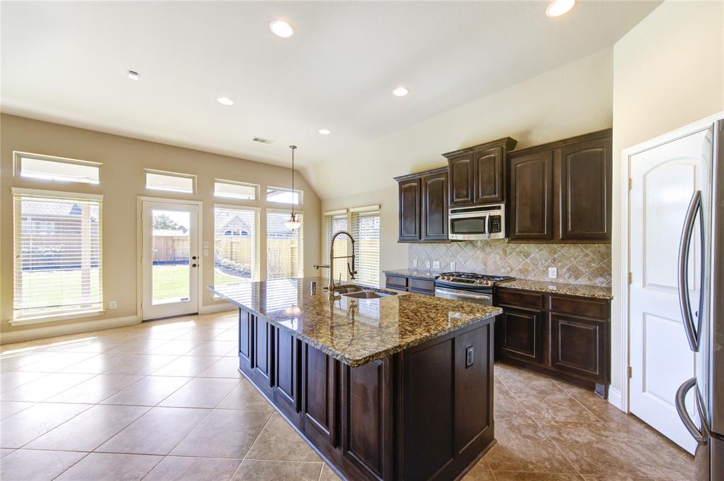1810 Callaway Cove Court, Rosenberg, Texas image 18