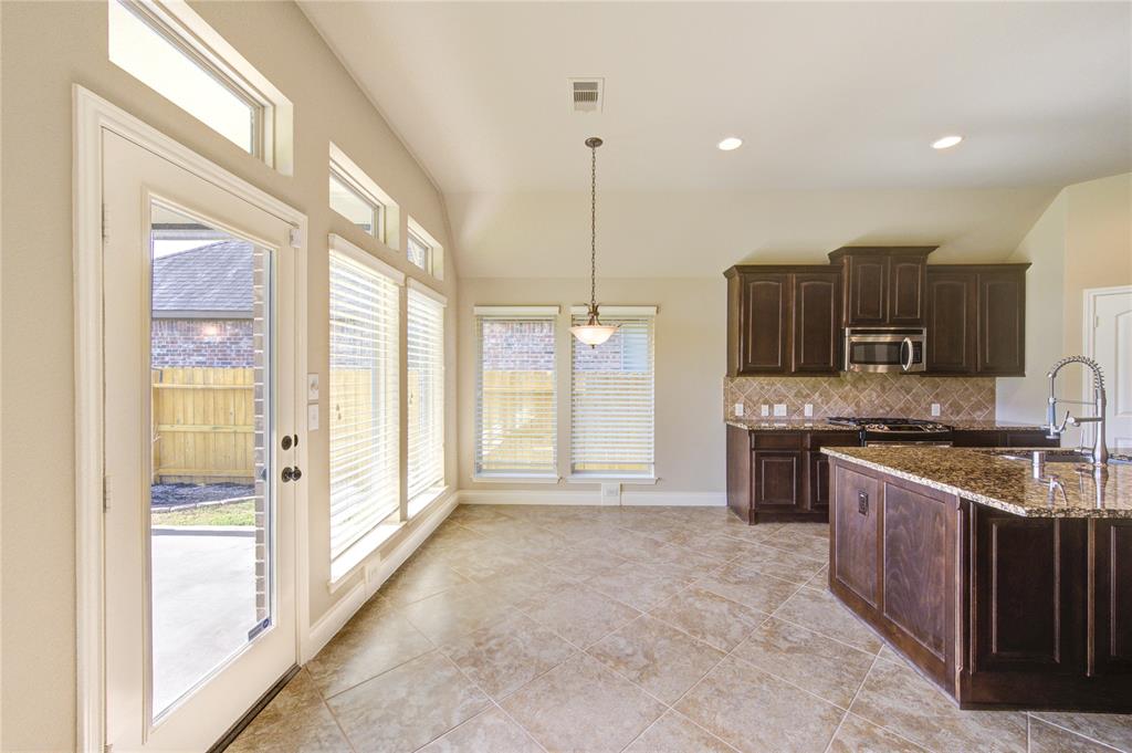 1810 Callaway Cove Court, Rosenberg, Texas image 15