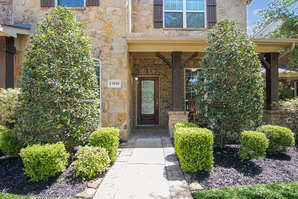 17939 Channel Hill Drive, Cypress, Texas image 3