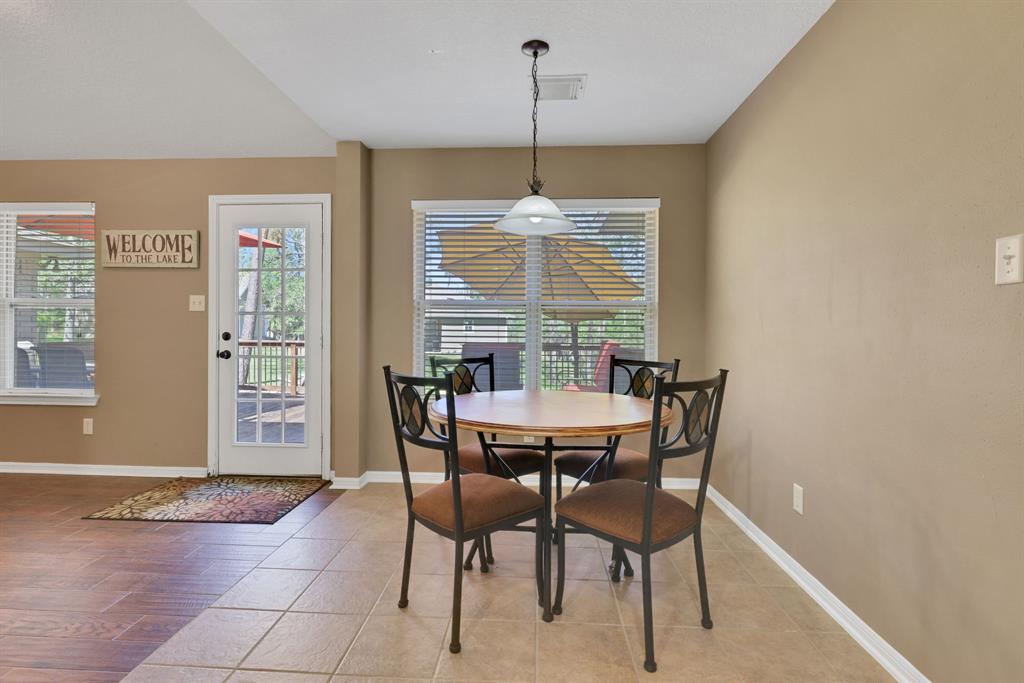 10 Twinstone Court, Coldspring, Texas image 10