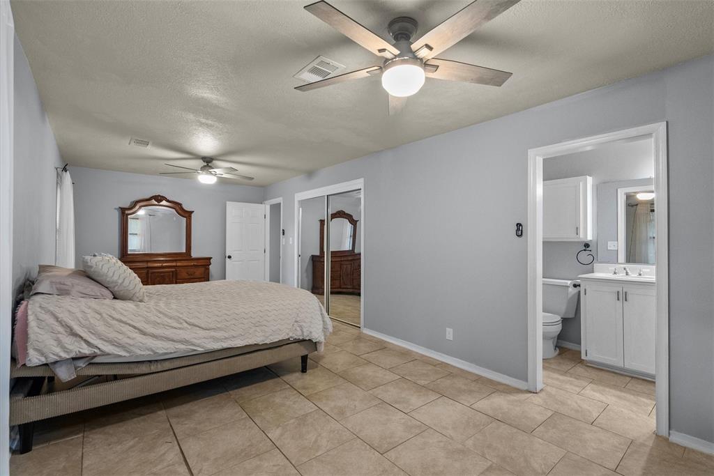 4715 4th Street, Bacliff, Texas image 25