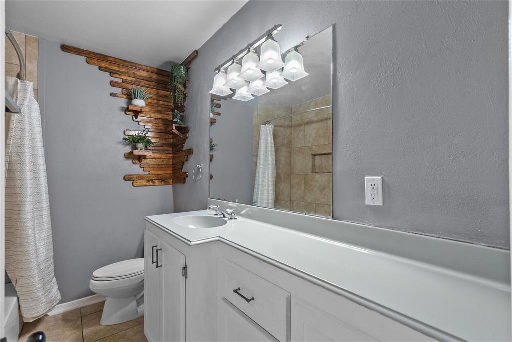 4715 4th Street, Bacliff, Texas image 23