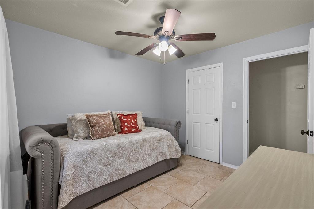 4715 4th Street, Bacliff, Texas image 31