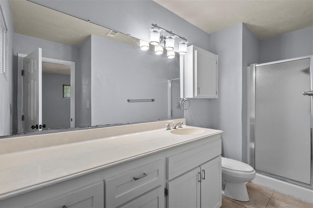 4715 4th Street, Bacliff, Texas image 22