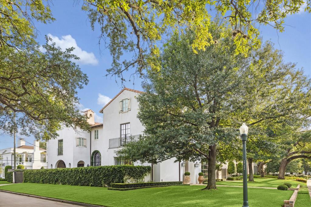 3603 Meadow Lake Lane, Houston, Texas image 48