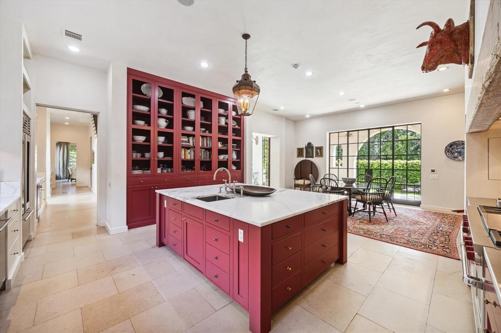 3603 Meadow Lake Lane, Houston, Texas image 14