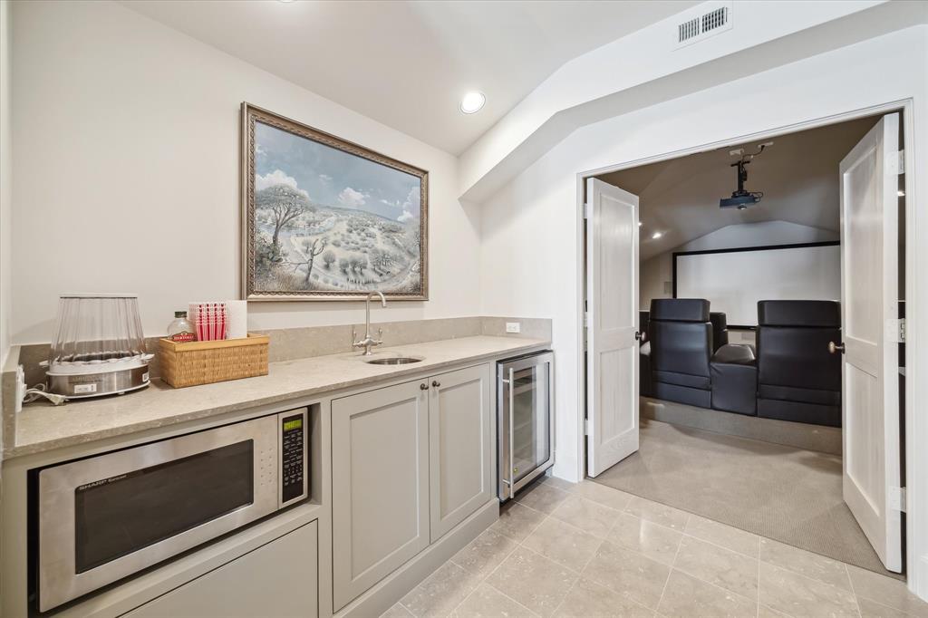 3603 Meadow Lake Lane, Houston, Texas image 38