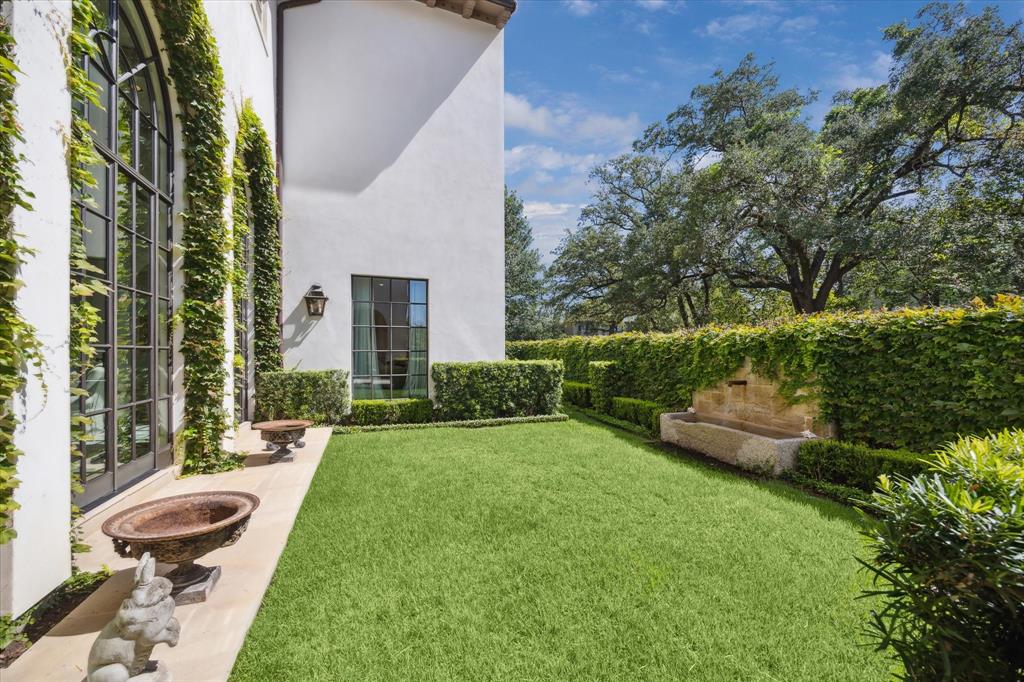 3603 Meadow Lake Lane, Houston, Texas image 45