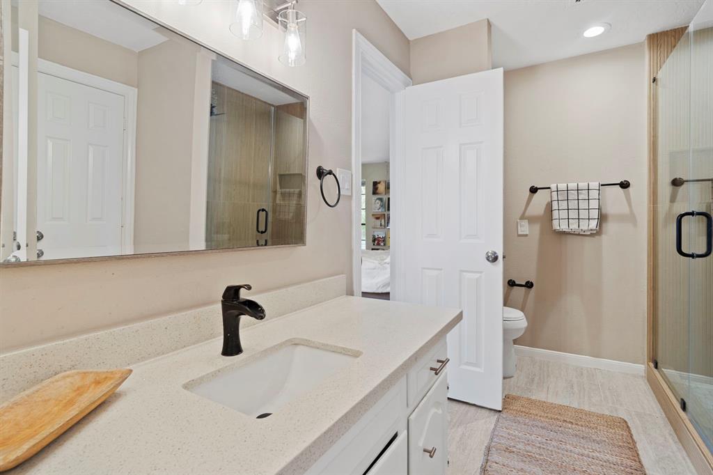 1626 Kings Castle Drive, Katy, Texas image 40
