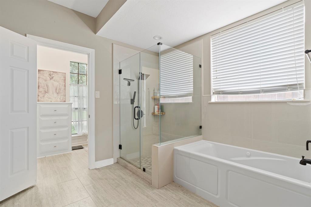 1626 Kings Castle Drive, Katy, Texas image 13