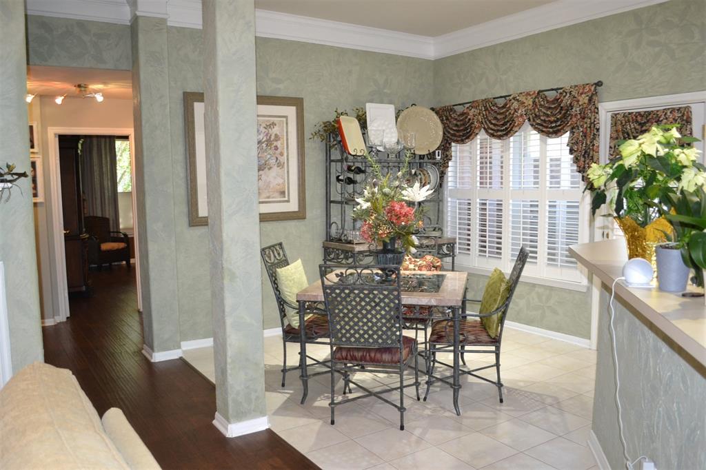14 Mulberry Glen Place, Spring, Texas image 19