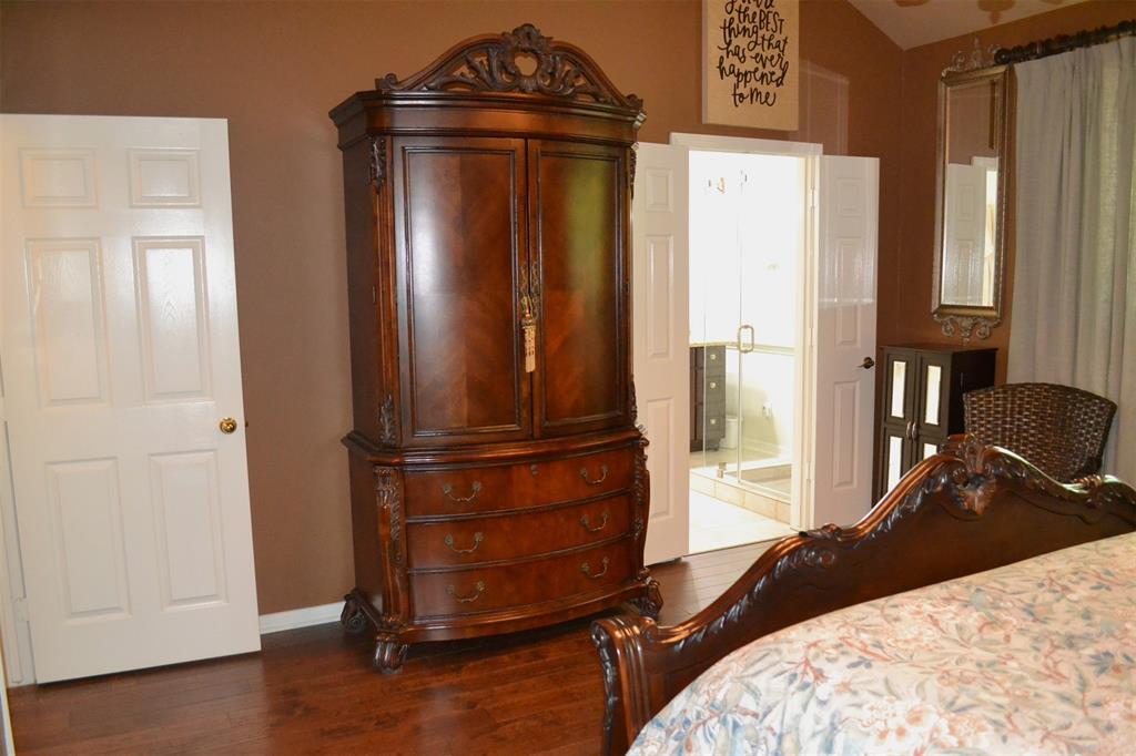 14 Mulberry Glen Place, Spring, Texas image 22