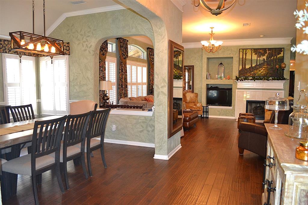 14 Mulberry Glen Place, Spring, Texas image 3
