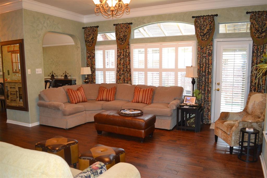 14 Mulberry Glen Place, Spring, Texas image 14