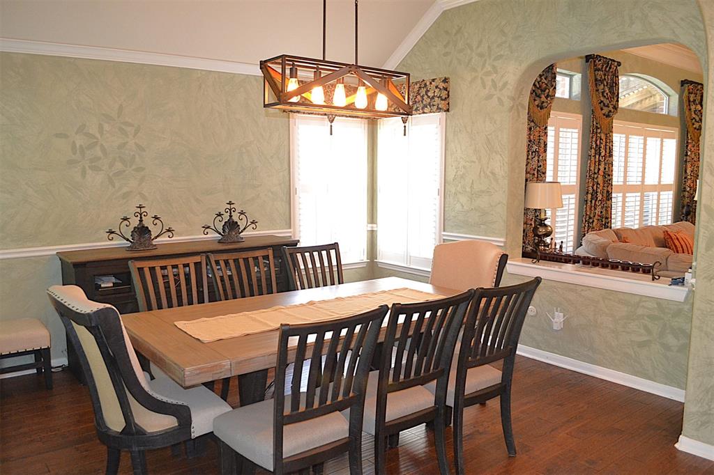 14 Mulberry Glen Place, Spring, Texas image 4