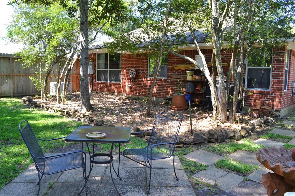 14 Mulberry Glen Place, Spring, Texas image 37