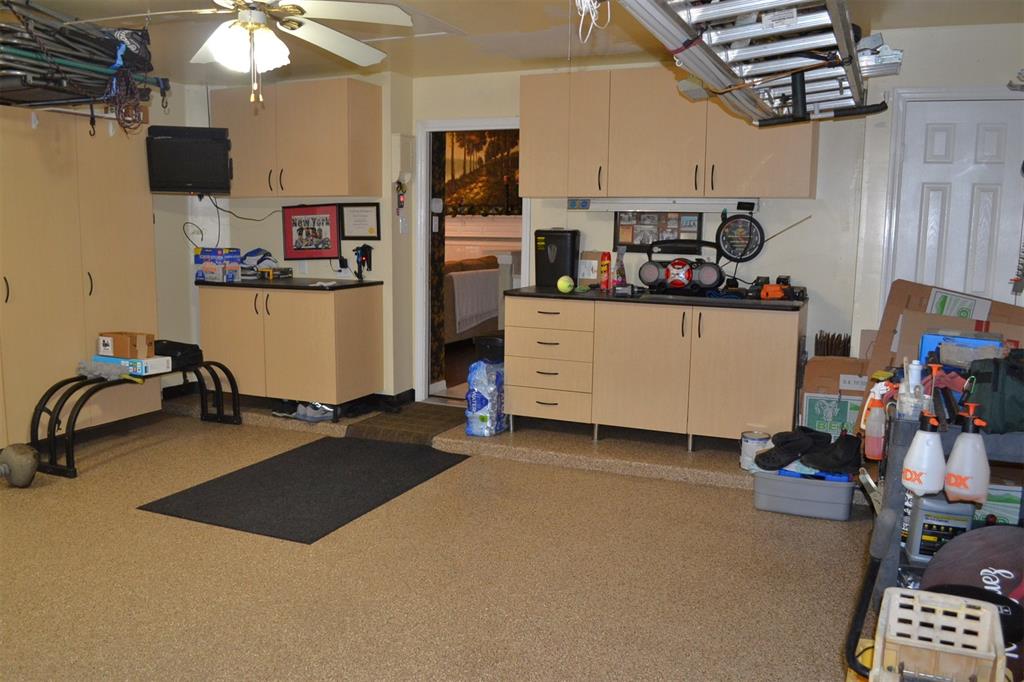 14 Mulberry Glen Place, Spring, Texas image 44