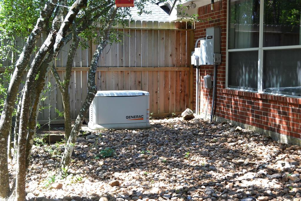14 Mulberry Glen Place, Spring, Texas image 39