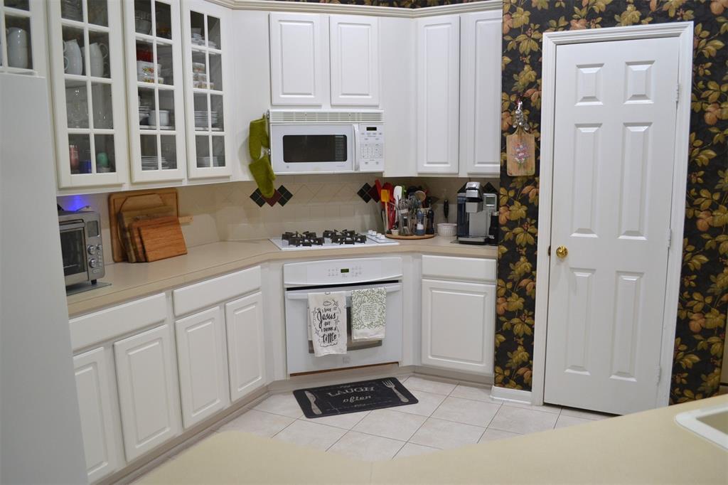 14 Mulberry Glen Place, Spring, Texas image 16