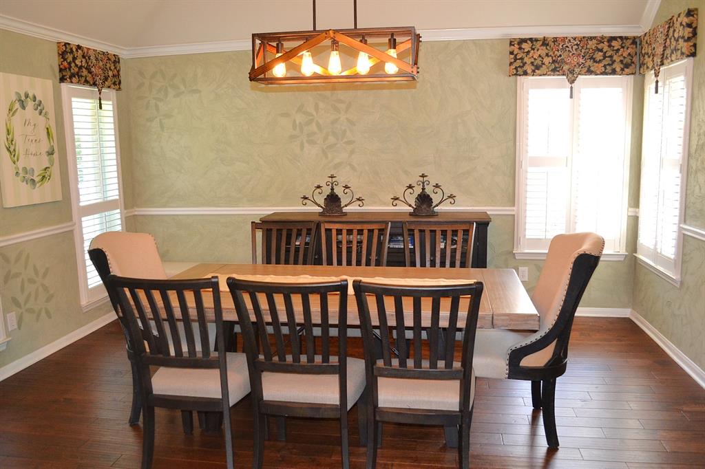 14 Mulberry Glen Place, Spring, Texas image 5