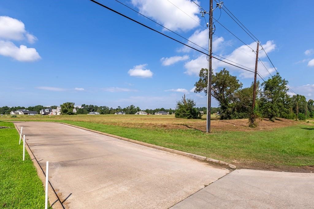 102 Saddle Creek, Lufkin, Texas image 8