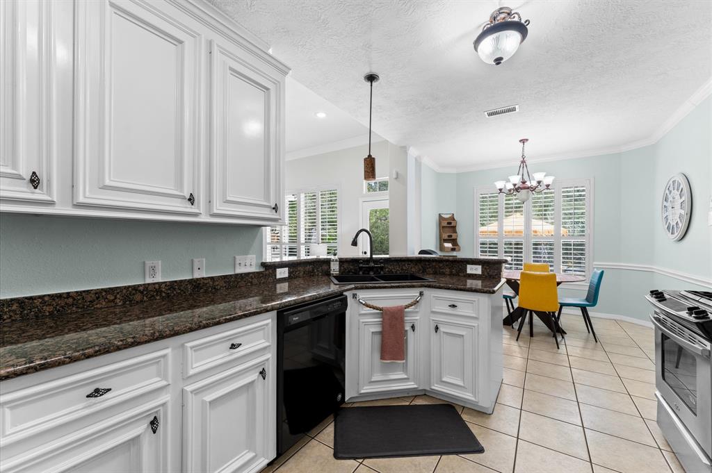 24602 Bridgewater Drive, Magnolia, Texas image 14