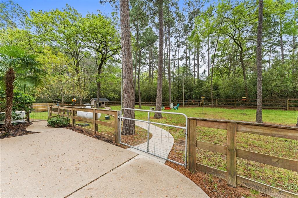 24602 Bridgewater Drive, Magnolia, Texas image 41