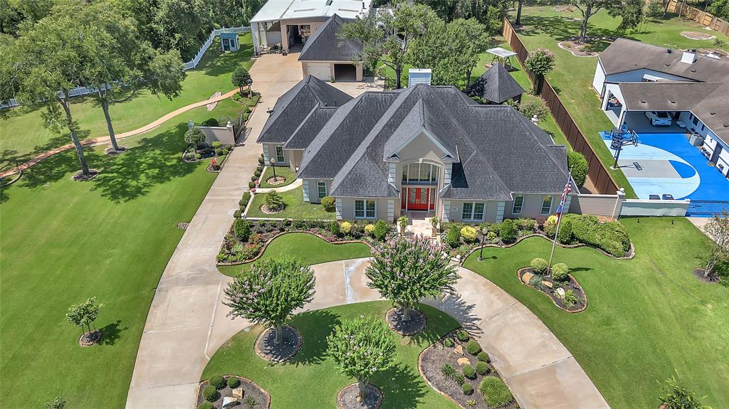 204 Oak Drive