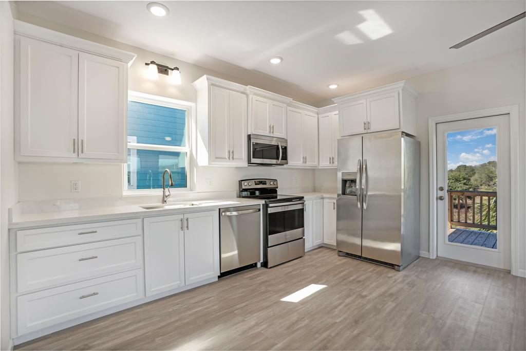 14142 Miramar Drive