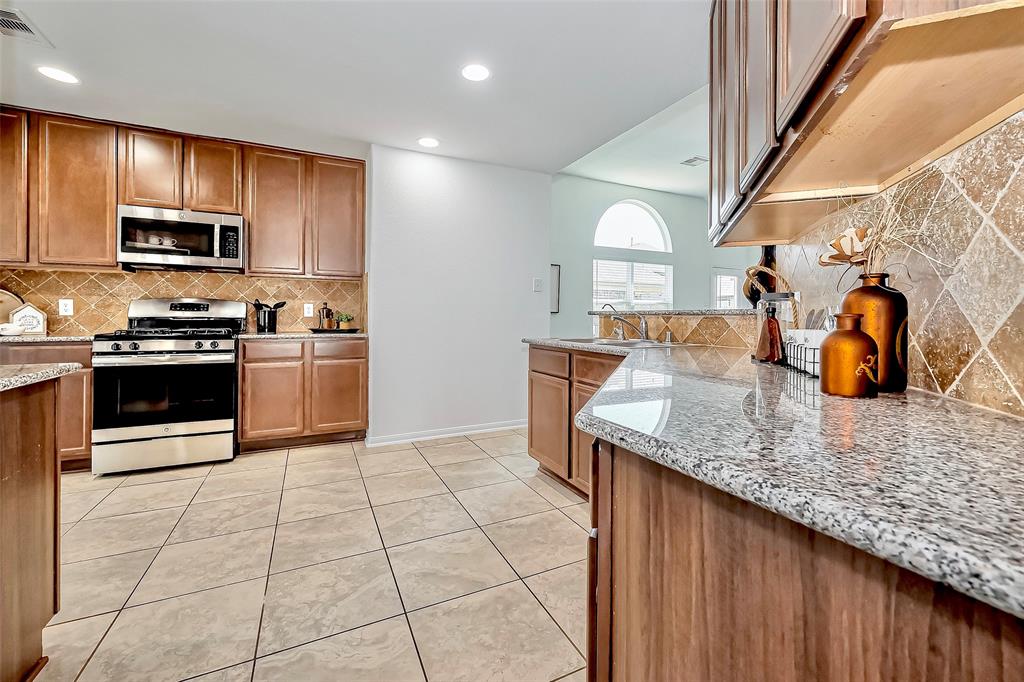 2906 Country Clearing Lane, Rosenberg, Texas image 10