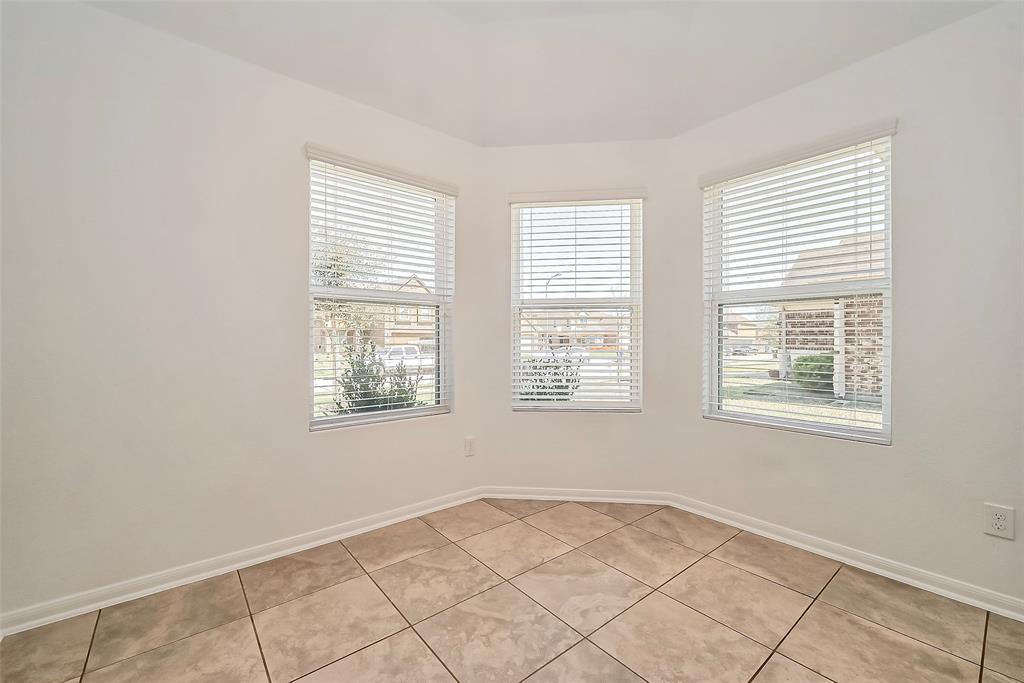 2906 Country Clearing Lane, Rosenberg, Texas image 8