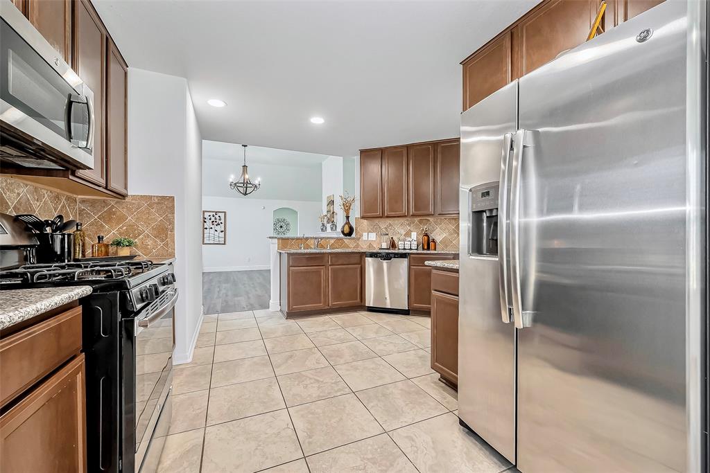 2906 Country Clearing Lane, Rosenberg, Texas image 6