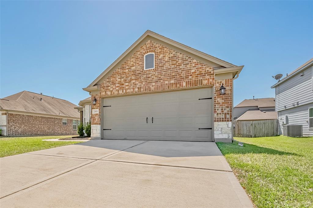 2906 Country Clearing Lane, Rosenberg, Texas image 40