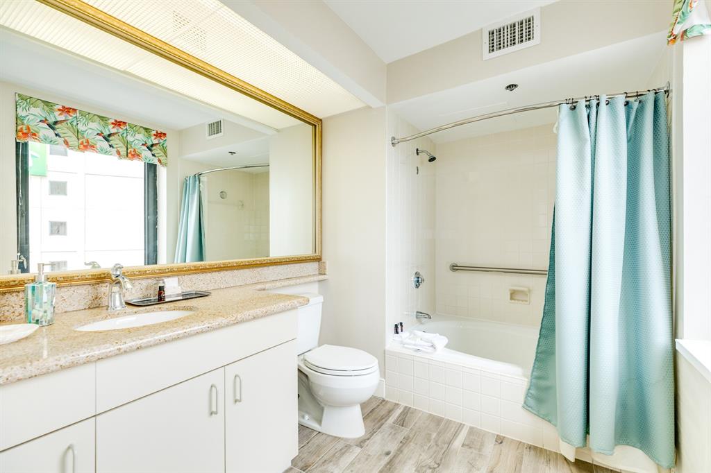 5220 Seawall Boulevard #539B, Galveston, Texas image 16