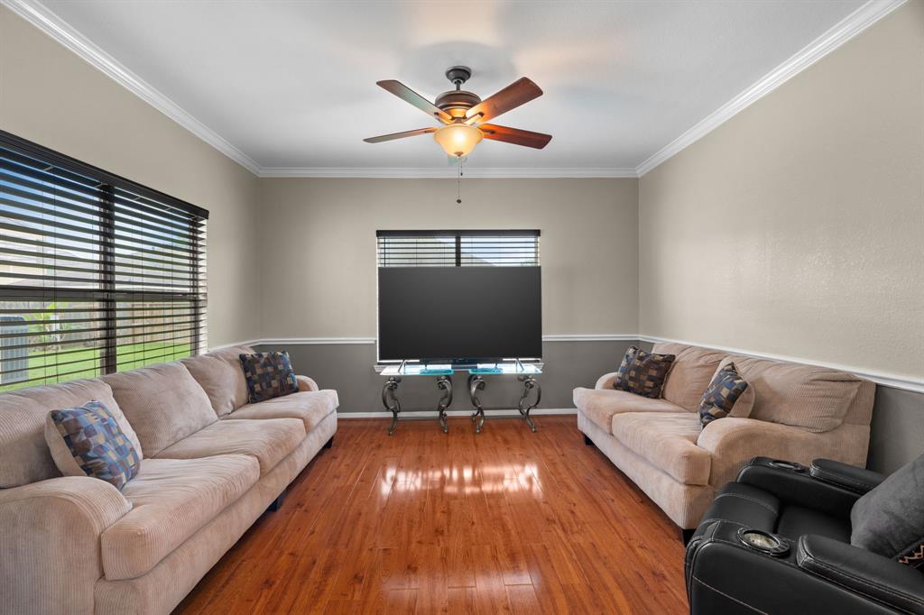 1010 Sapling Crest Court, Fresno, Texas image 19