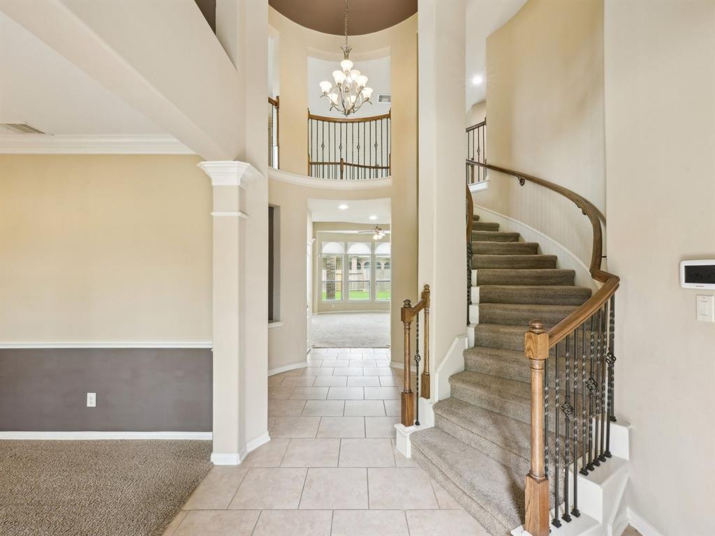 9430 Copper Cove Lane, Rosharon, Texas image 4
