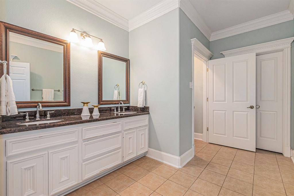 32806 W Westwood Square West Drive, Magnolia, Texas image 21