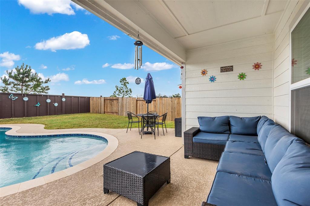 16134 Sugar Falls Drive, Conroe, Texas image 28