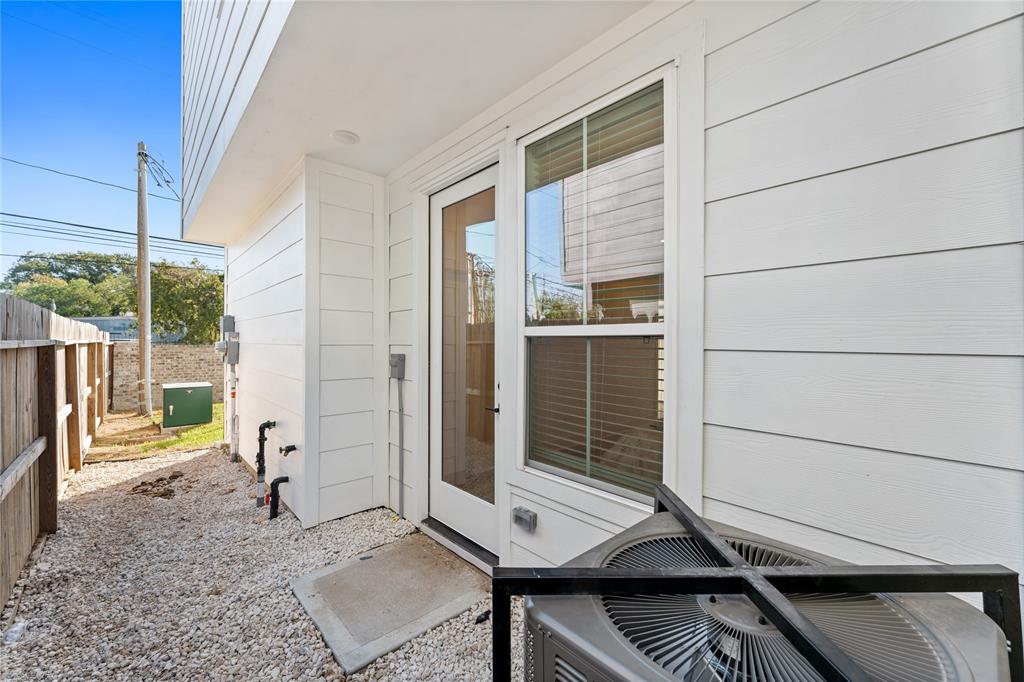 3109 Jensen Dr Dr #B, Houston, Texas image 28