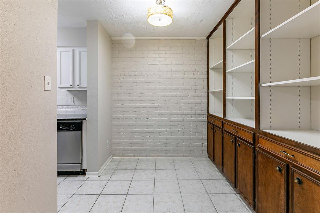 2242 Par Lane, Richmond, Texas image 10