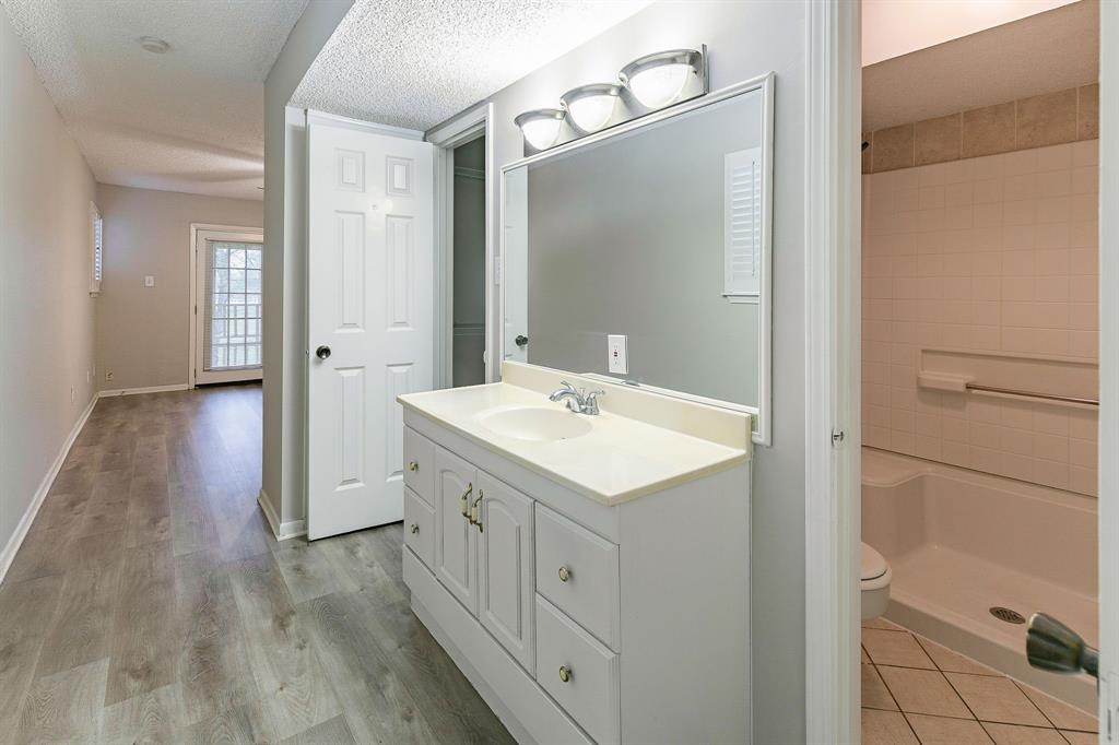 2242 Par Lane, Richmond, Texas image 17
