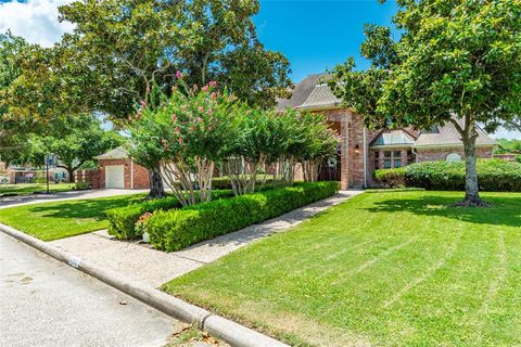 A home in League City