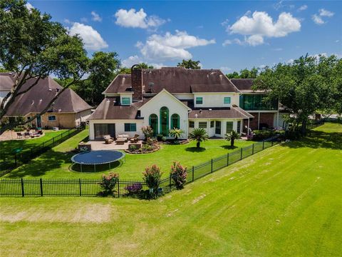 A home in League City