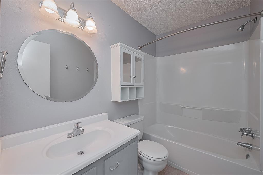 18210 Almonte Lane, Tomball, Texas image 22