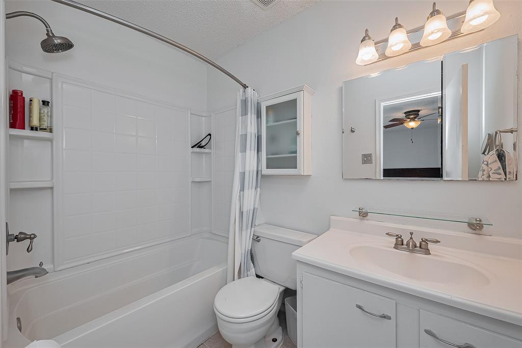18210 Almonte Lane, Tomball, Texas image 19