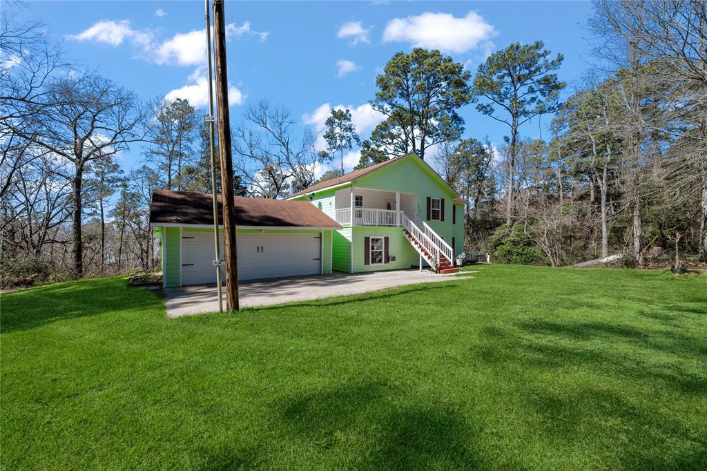 230 Tiki Trail, Livingston, Texas image 4