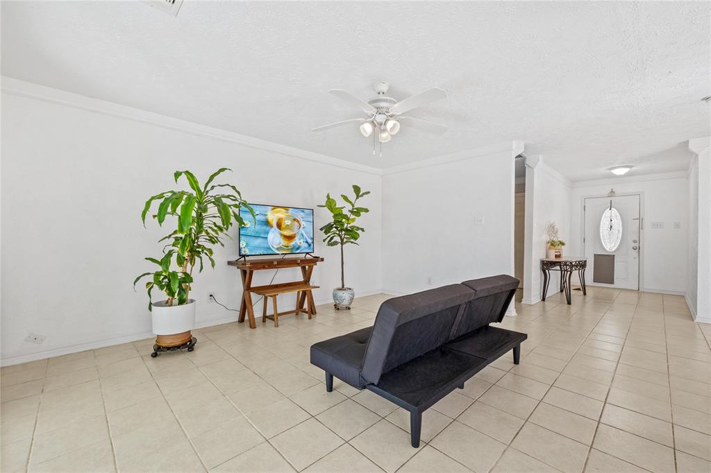 230 Tiki Trail, Livingston, Texas image 16