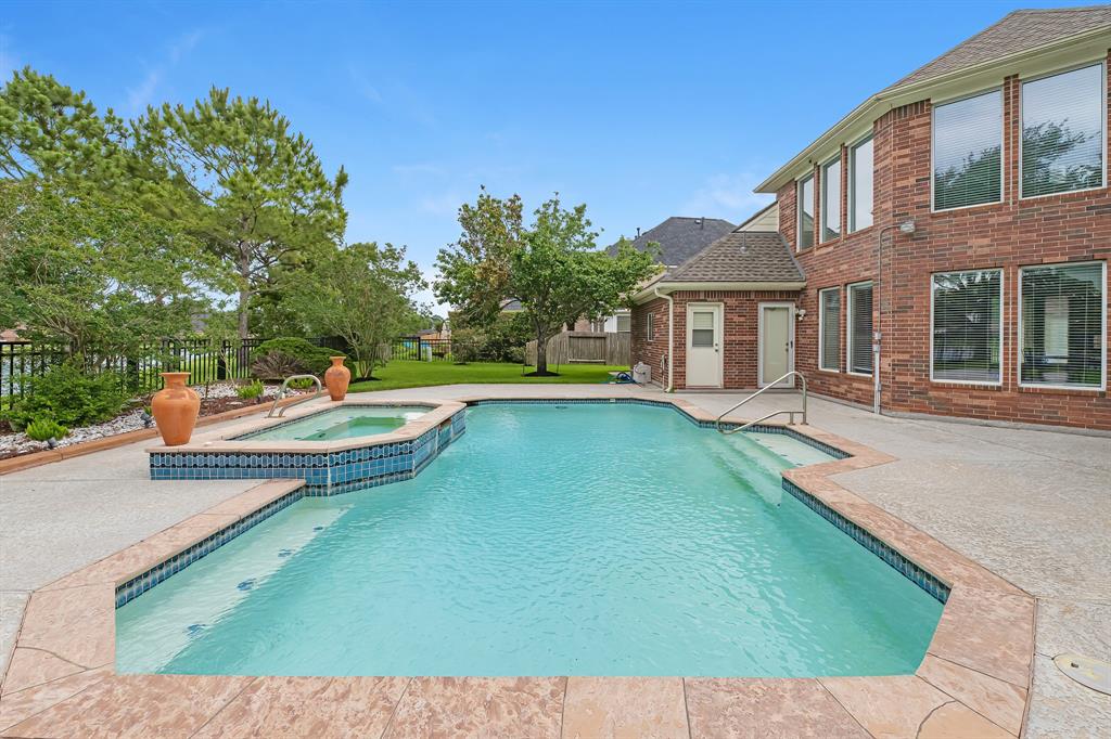 7311 Spring Run Lane, Katy, Texas image 48